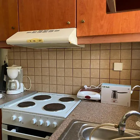 Daire Lakis Barbajonn's Stone House